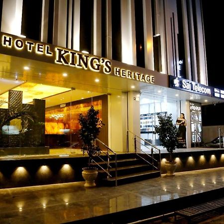 Hotel Kings Heritage Surat Buitenkant foto